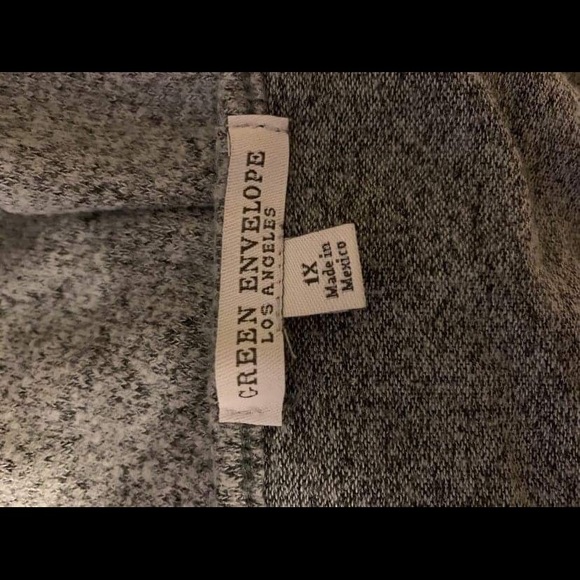 Green Envelope green sweater size XL - Picture 7 of 7